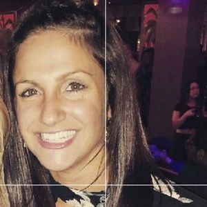 Meet your Posher, Arielle